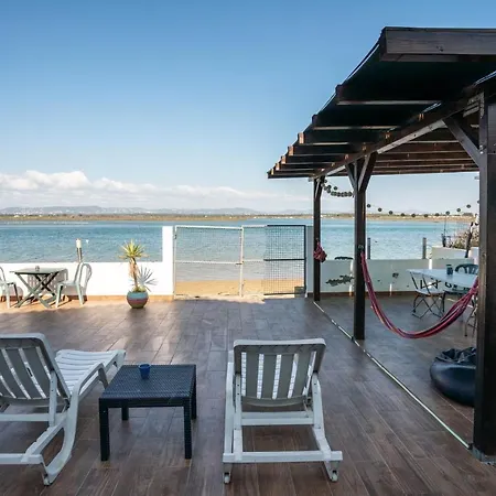 Faro Beach Life Hostel-2